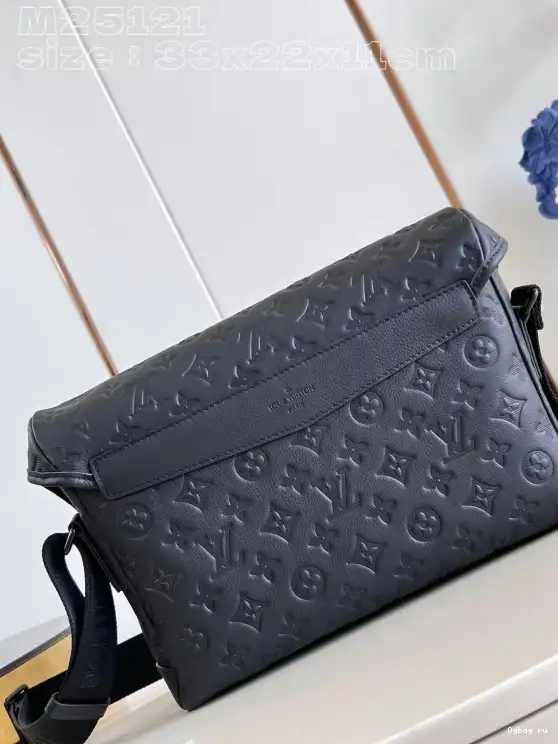 Messenger PM-33*22.5*11CM VUITTON Voyager LOUIS 0324
